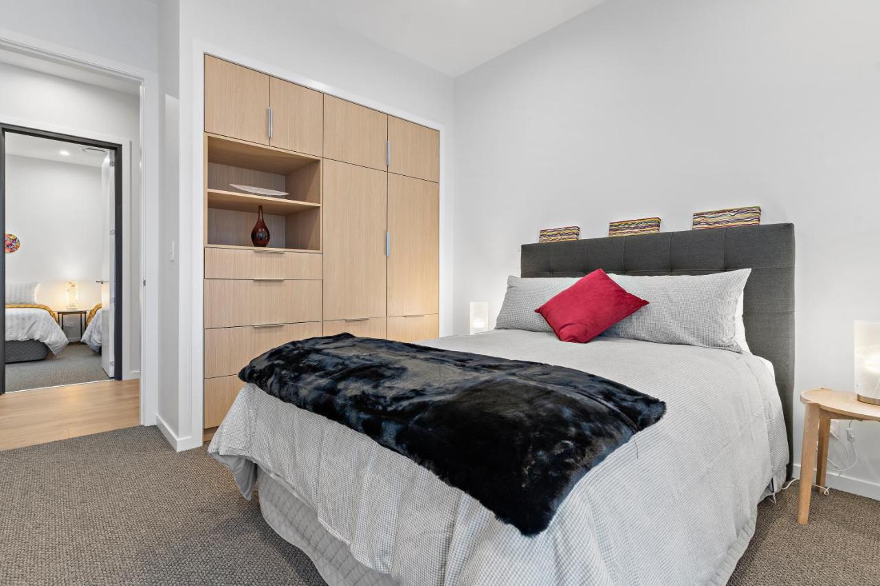 Academy Apartments Masterton Exteriör bild